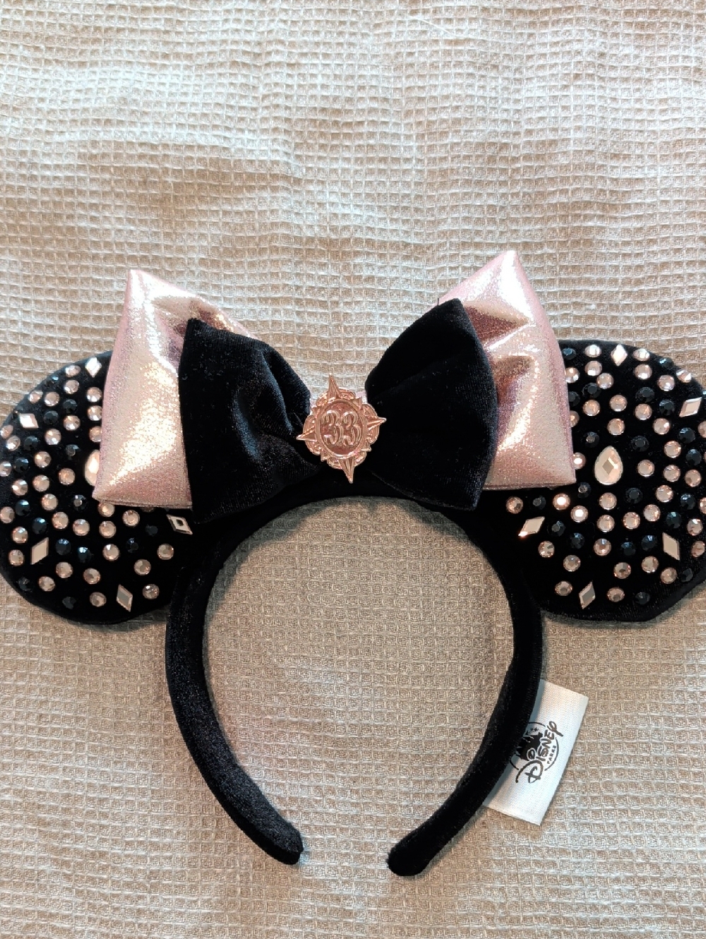 Disney Club 33 Sparkling Black Minnie Ears with Shimmer Pink Bow